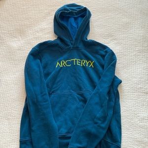 Arcteryx men’s hoodie